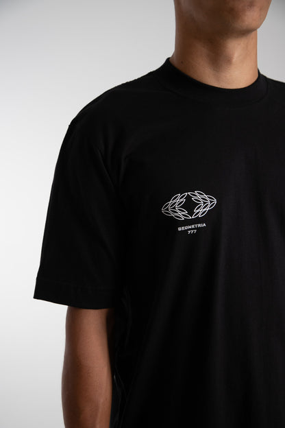 Camiseta Section T "GEOMETRIA777" - preta