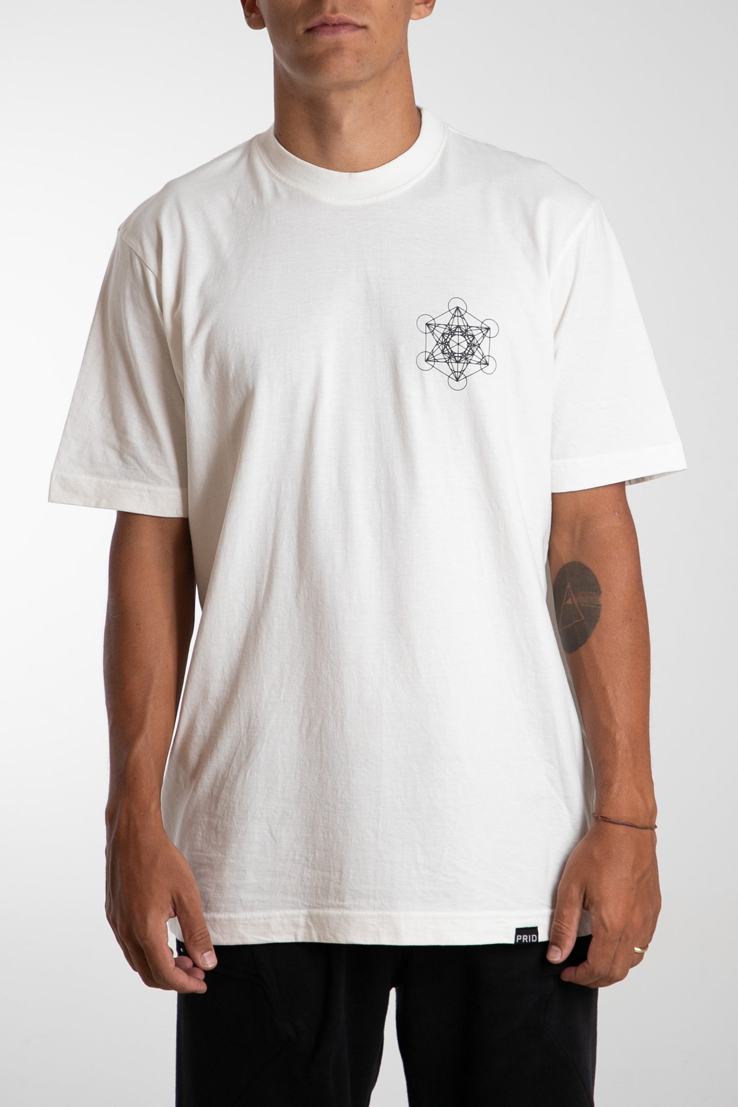 Camiseta "Cubo de Metatron" - off white