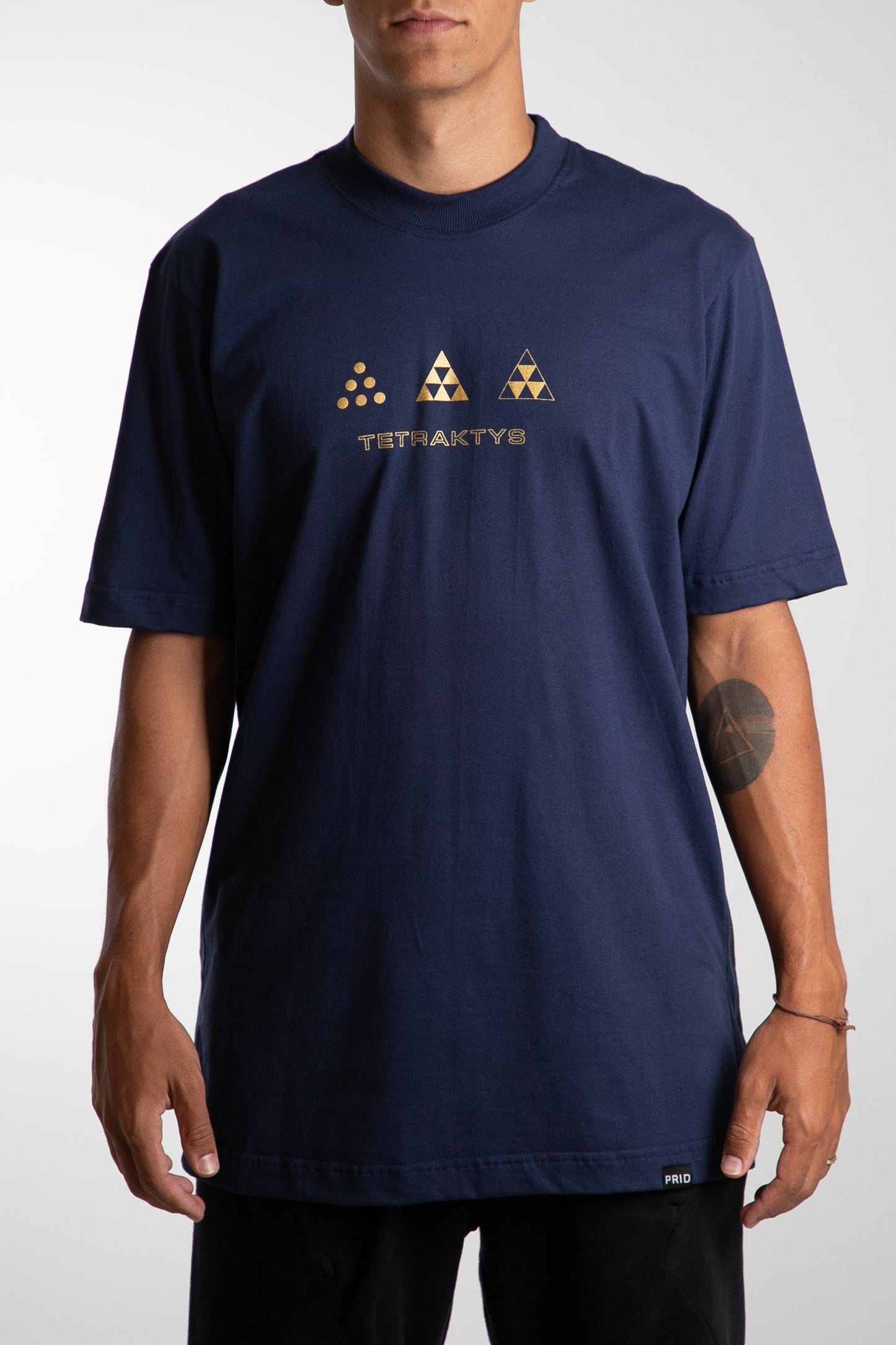 Camiseta Section T "Tetraktys" - Azul marinho